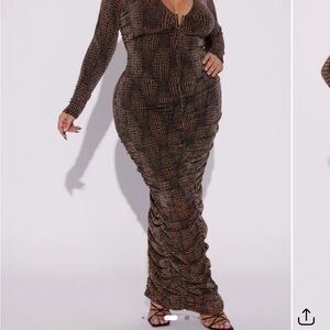 Fashion Nova Gold and Black Textured Maxi Dress